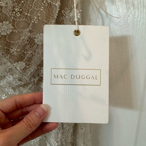 NWT Mac Duggal 68140 White Embellished Feather Strapless Column Dress Size 2 - Picture 10 of 11